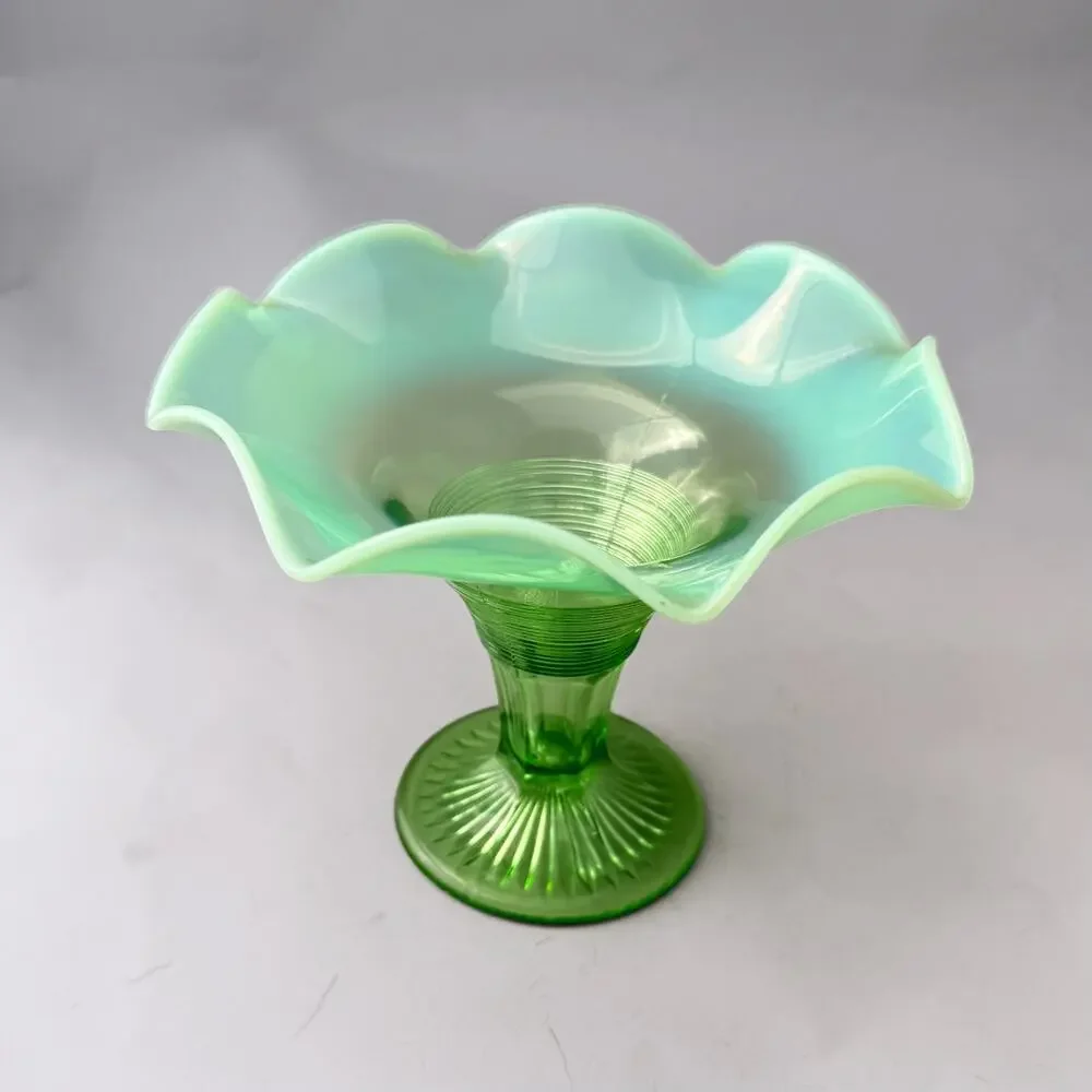 VTG 60s Northwood Glass Green Opalescent Roulette Vase Ruffled Edge Candy Dish